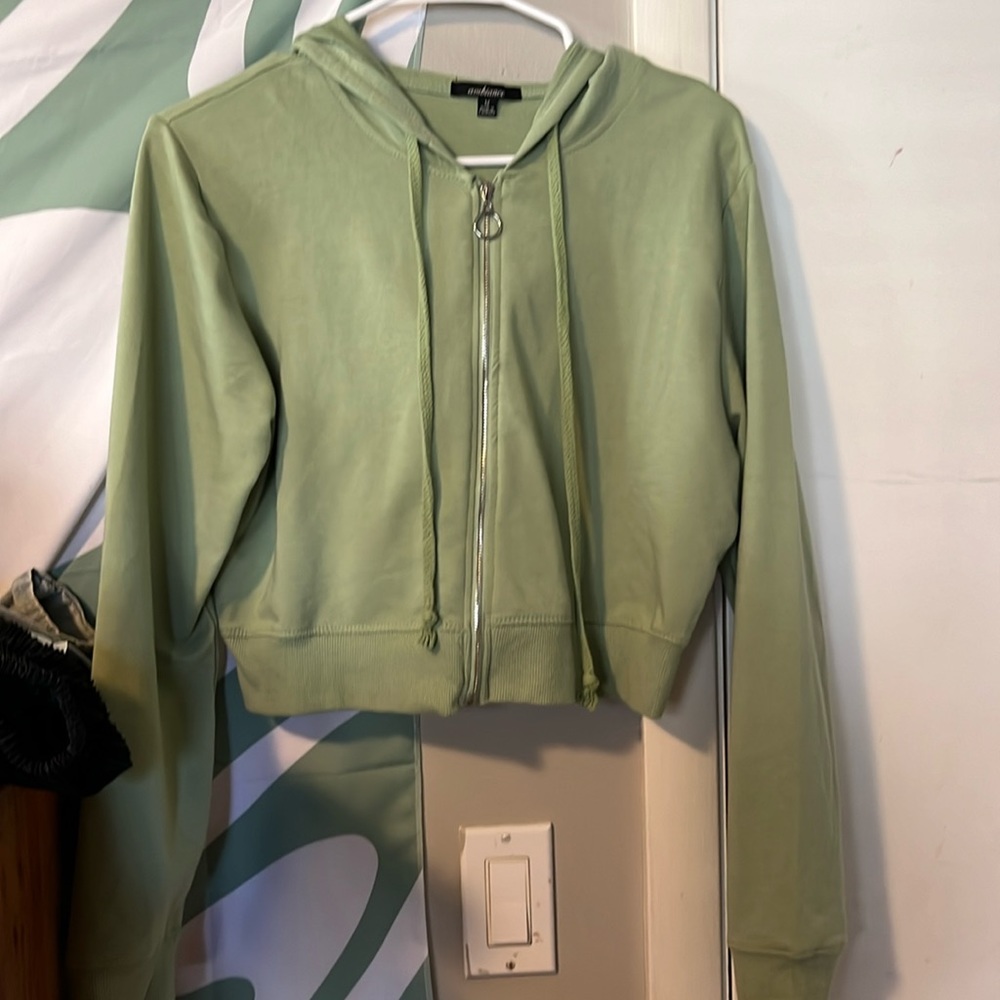 Cropped Zip Up